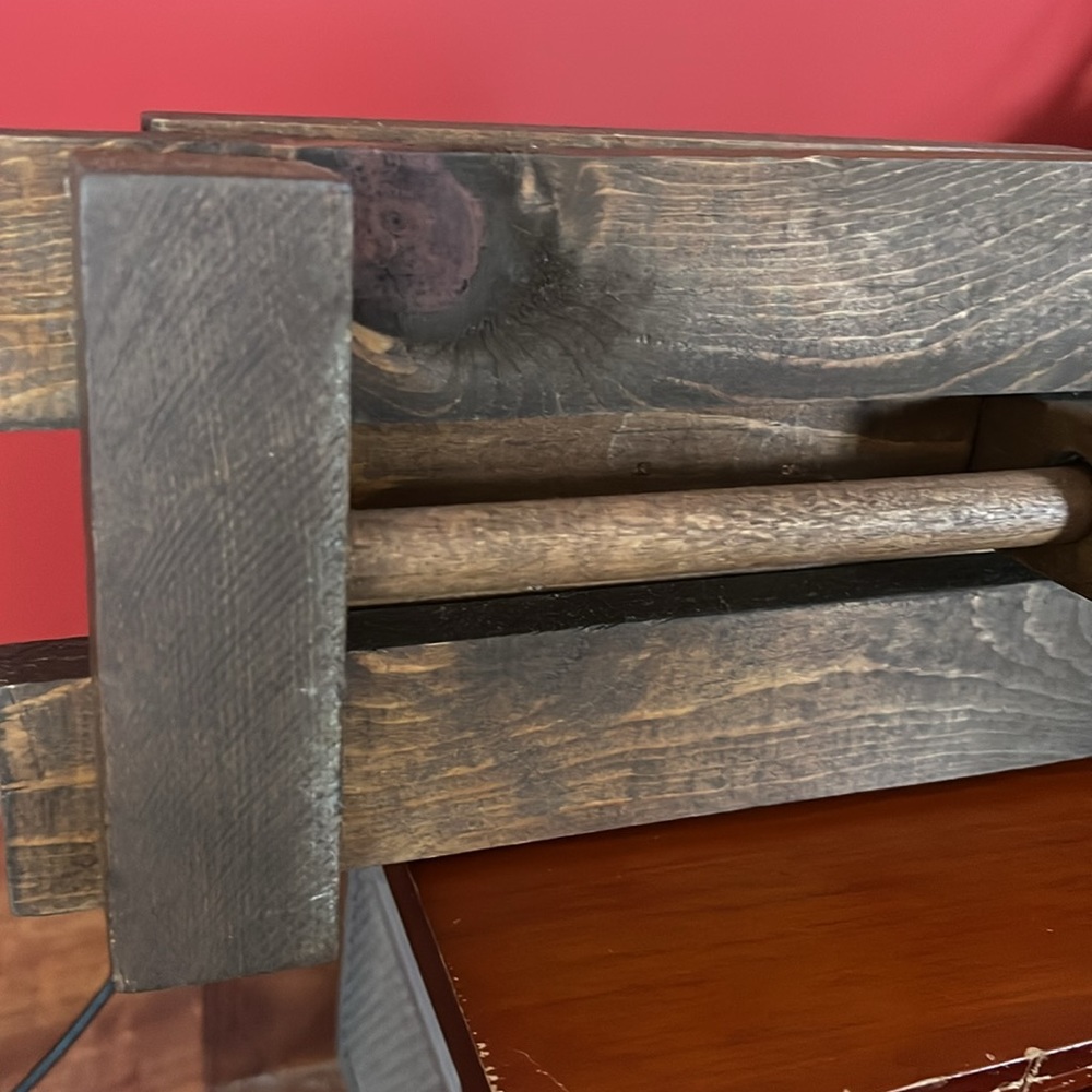 Solid wood bear bookends - Picture 15 of 16